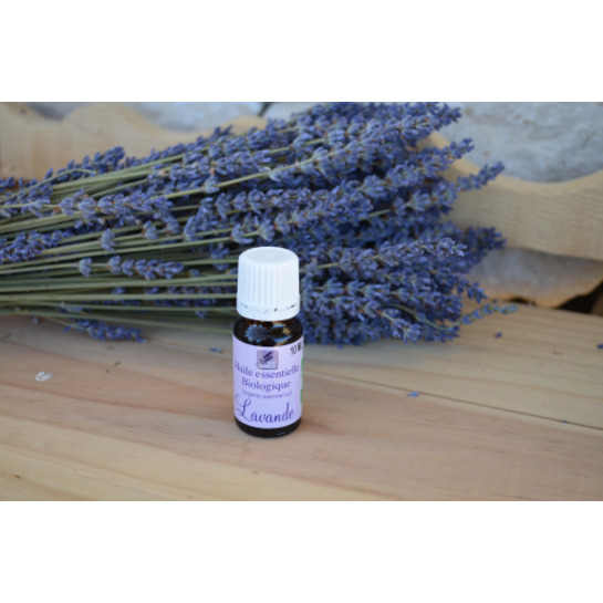 Esenciálny levanduľový olej photo