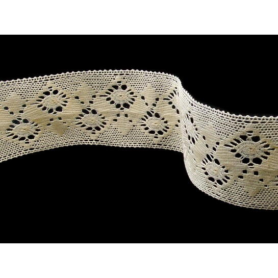 Paličkovaná krajka režnáphoto