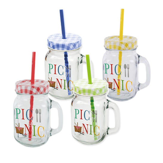 Pohár so slamkouphoto