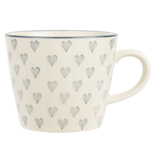 Šálka sivé srdiečkaphoto